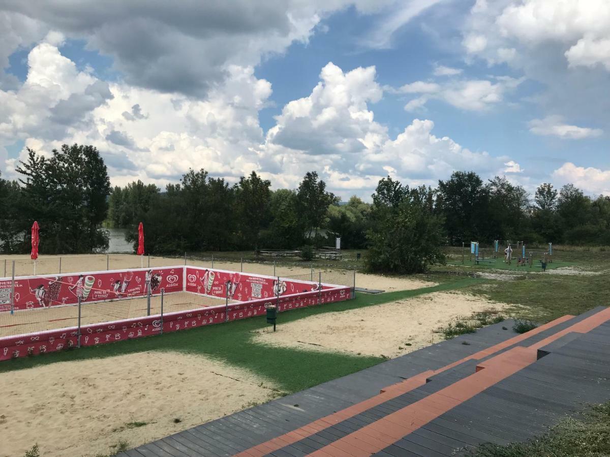 Greenbay Golf Apartments Trencin Ngoại thất bức ảnh