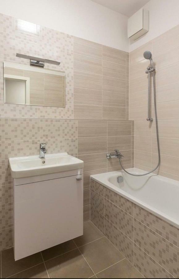 Greenbay Golf Apartments Trencin Ngoại thất bức ảnh